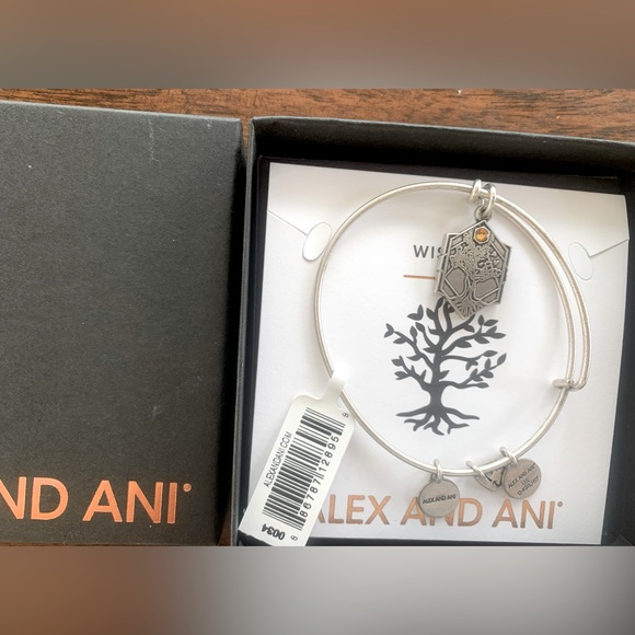 New with tag Alex and Ani Wisdom Tree of Life Bracelet - Picture 2 of 4